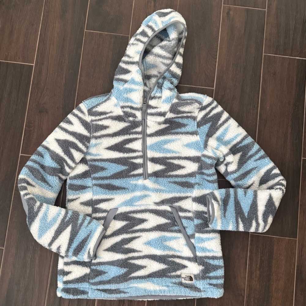 The North Face Blue and Gray Patterned Women's Sweater